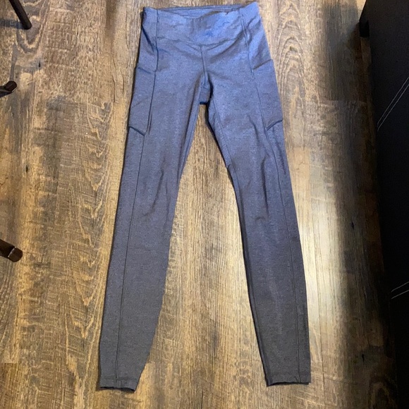 Tights, great condition, never worn, too big, size 4 lululemon. - Picture 1 of 8